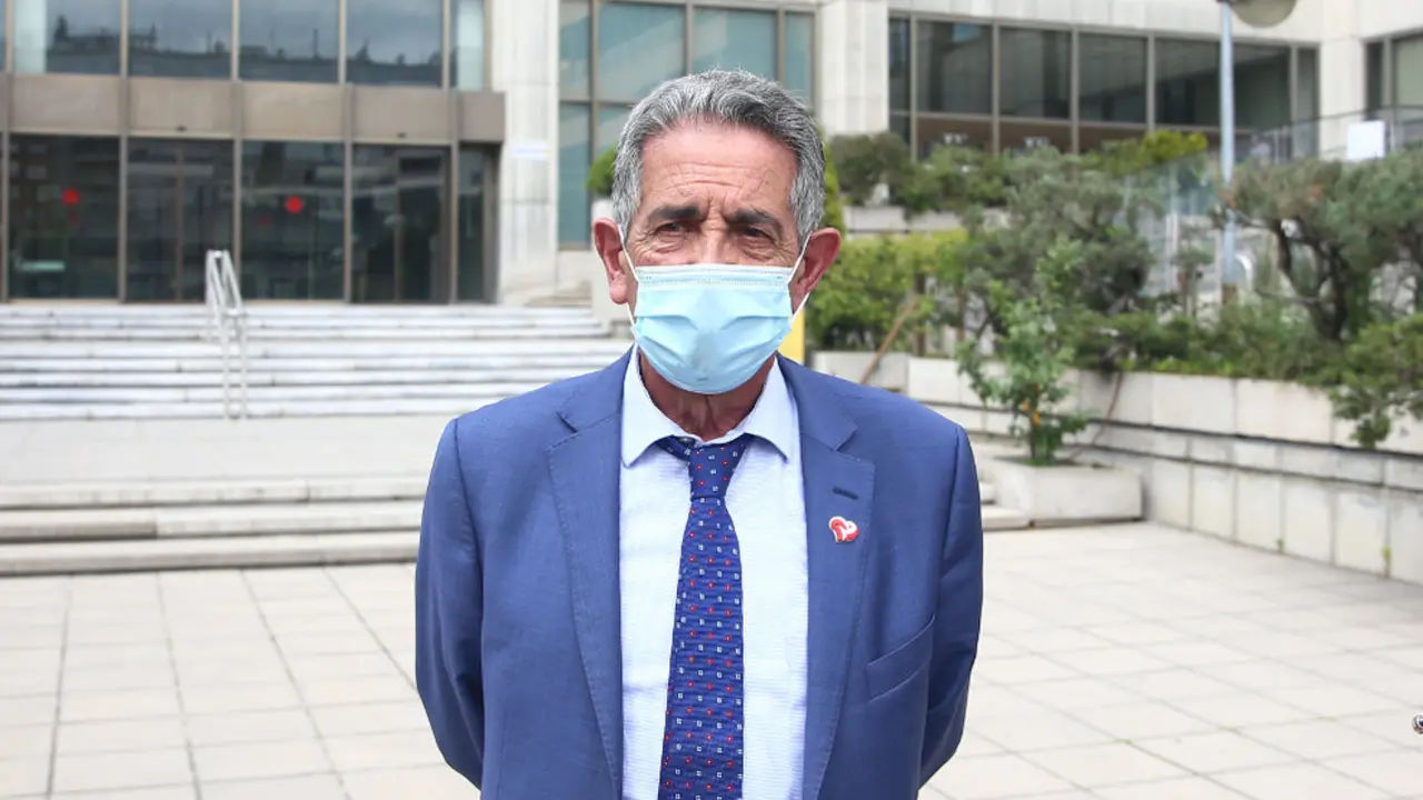 Miguel Ángel Revilla en declaraciones a los medios