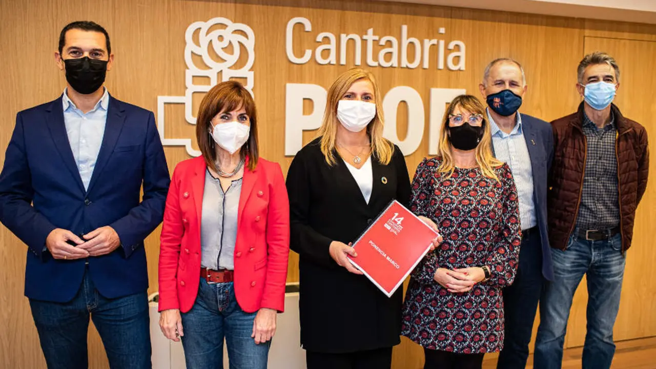Presentación de la ponencia marco que se debatirá en el XIV Congreso del PSOE de Cantabria