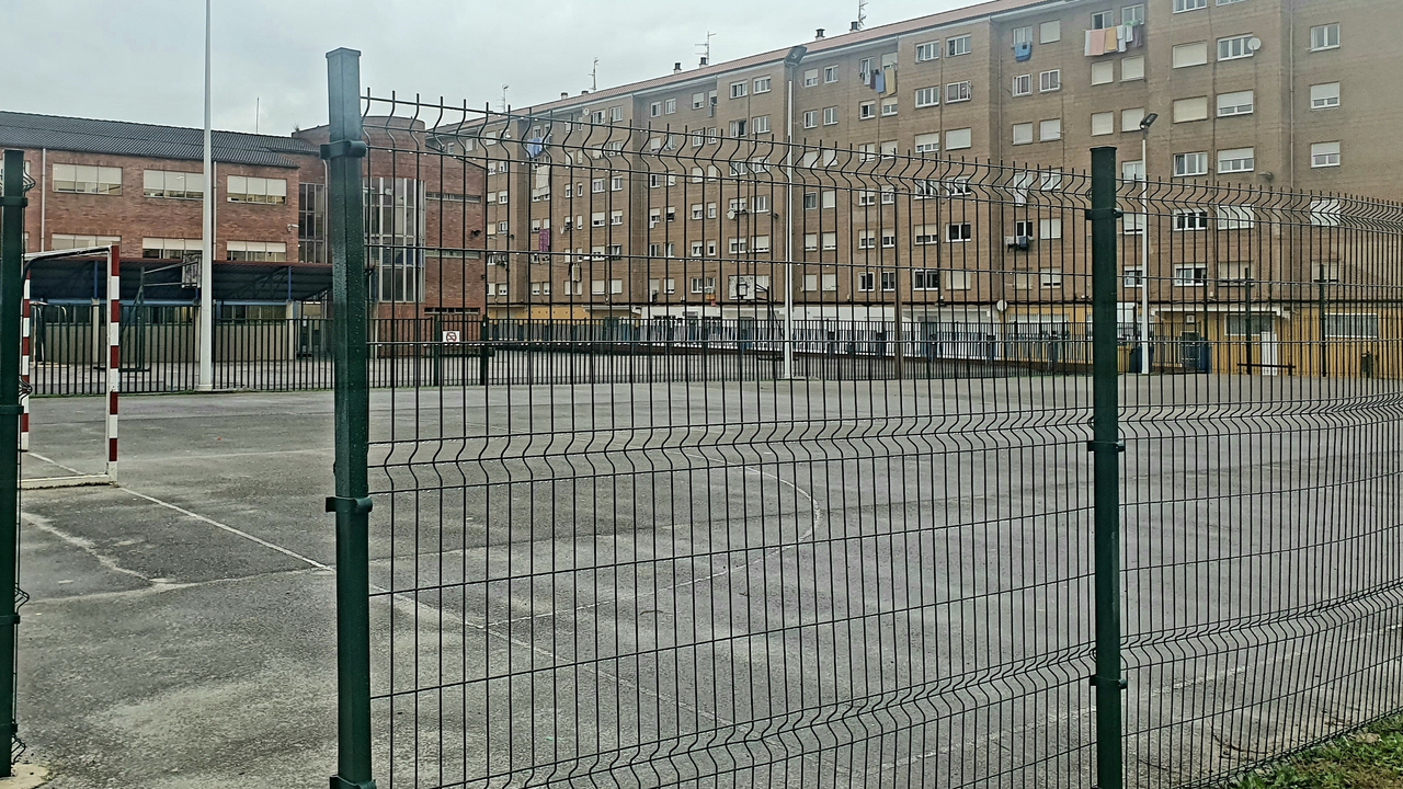 Pista deportiva en Torrelavega