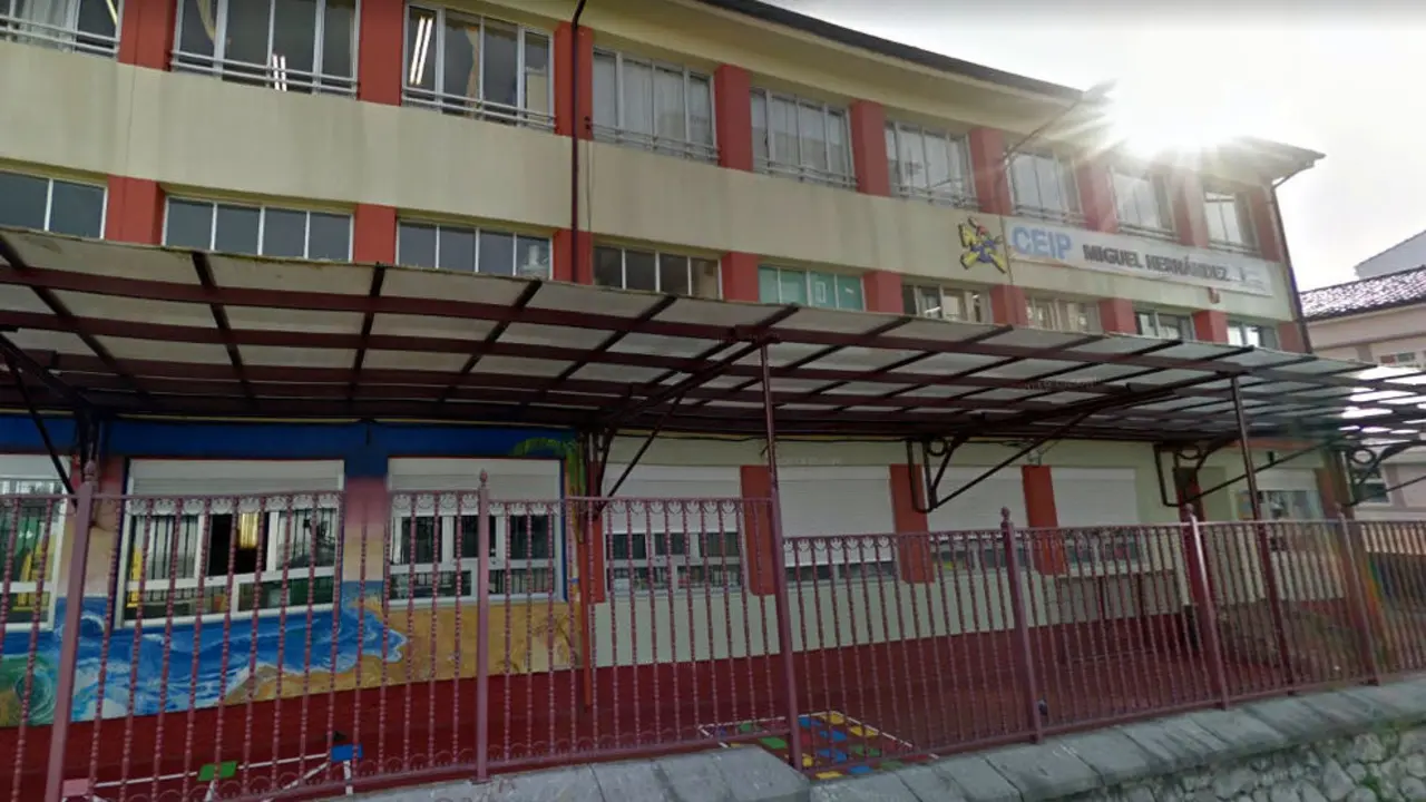 Colegio Miguel Hernández de Castro Urdiales | Foto- Google Maps