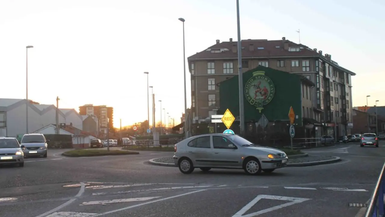 Rotonda de La Albericia, donde se produjo el atentado de ETA