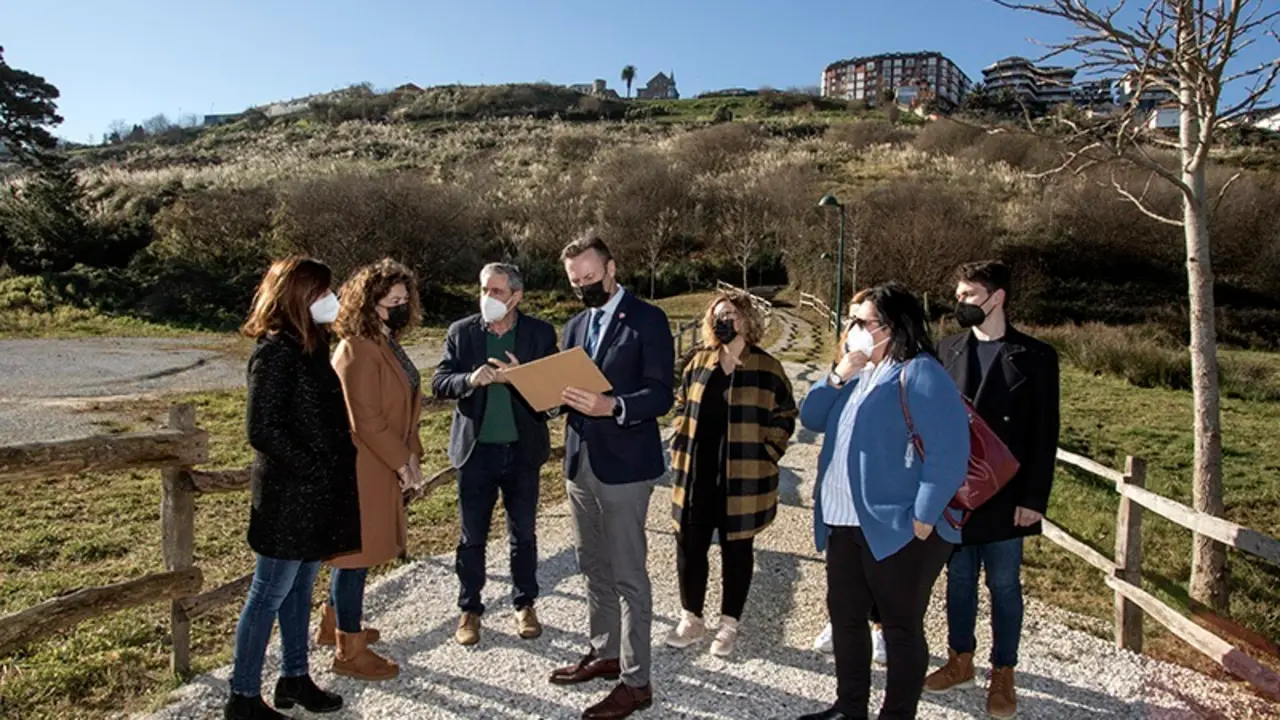 El Consejero De Desarrollo Rural, Ganader&iacute;a, Pesca, Alimentaci&oacute;n Y Medio Ambiente, Guillermo Blanco, Visita La Zona