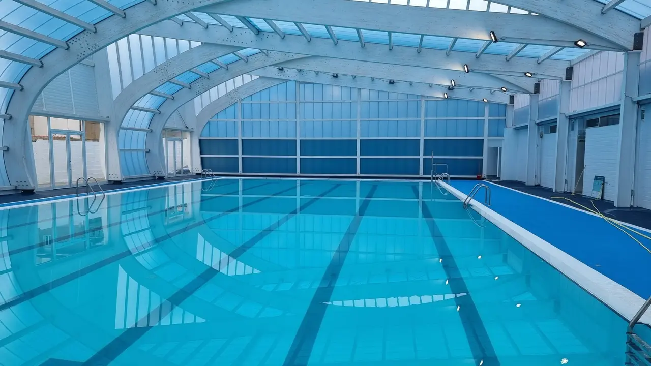 Piscina municipal de Renedo