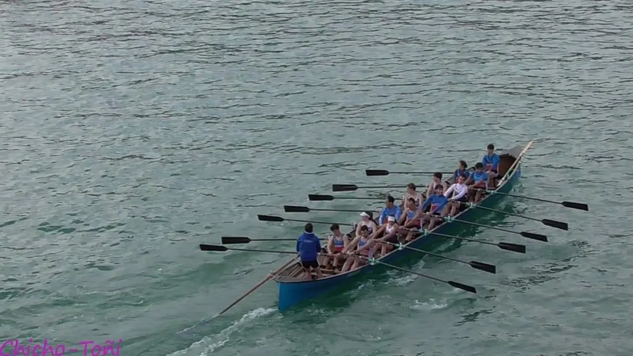 Trainera del Club de Remo de Suances