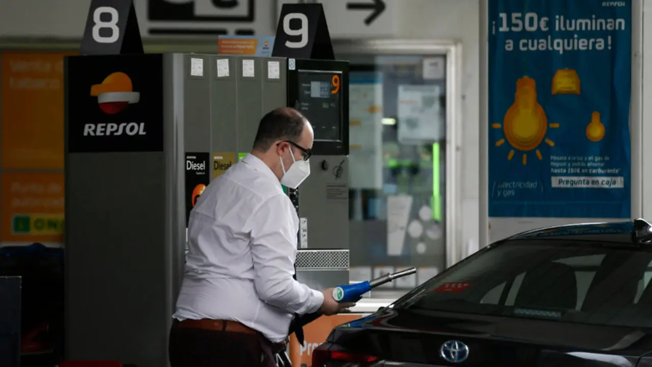 El Gobierno va a ayudar a usuarios y al sector productivo modificando el presupuesto para paliar las subidas de precios