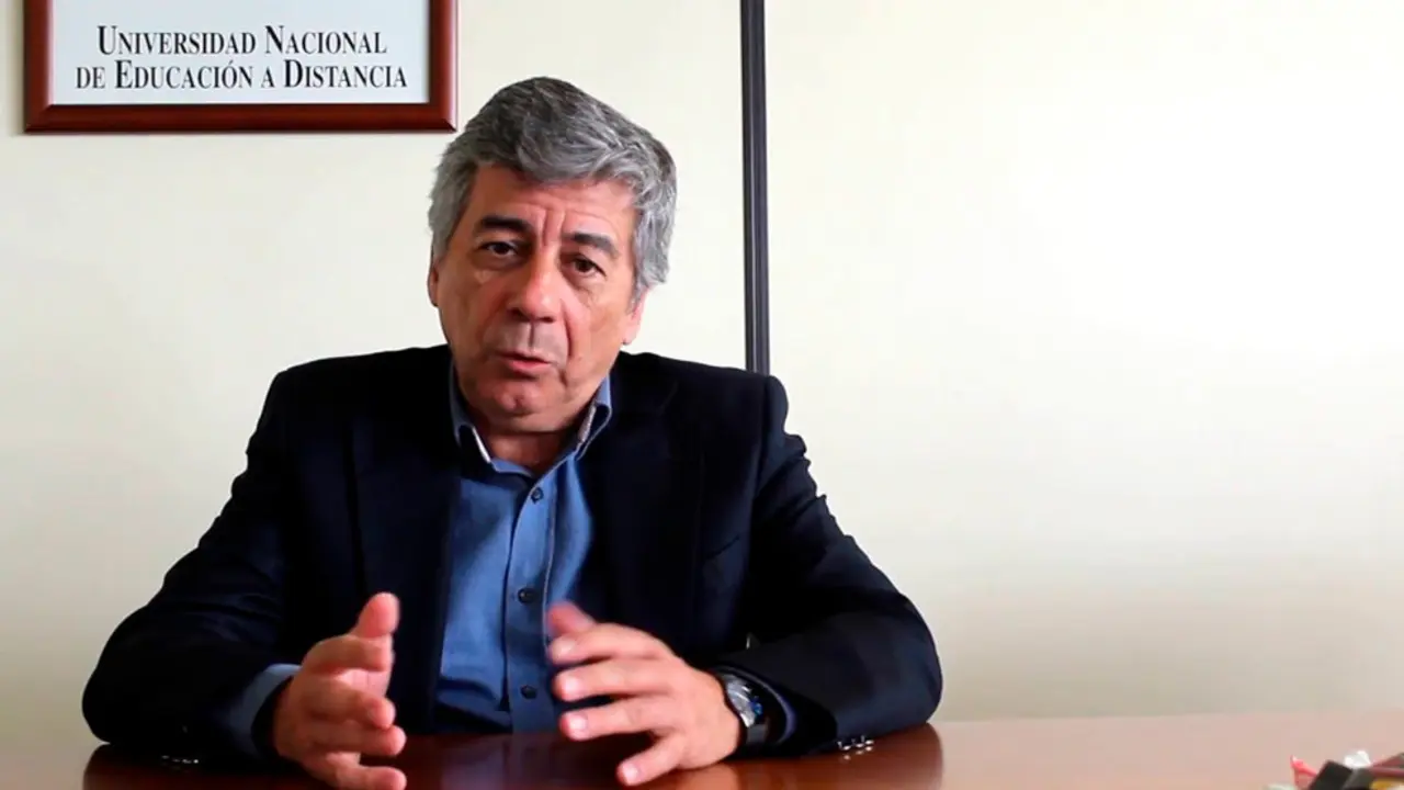 El catedrático y ensayista Julio Neira fallecía el sábado 7 de mayo | Foto- UNED