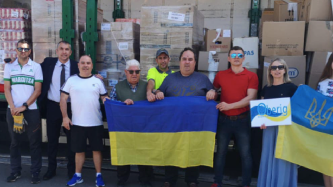 Imagen publicada por el alcalde del municipio con un camión llenó de mercancia destino a Ucrania