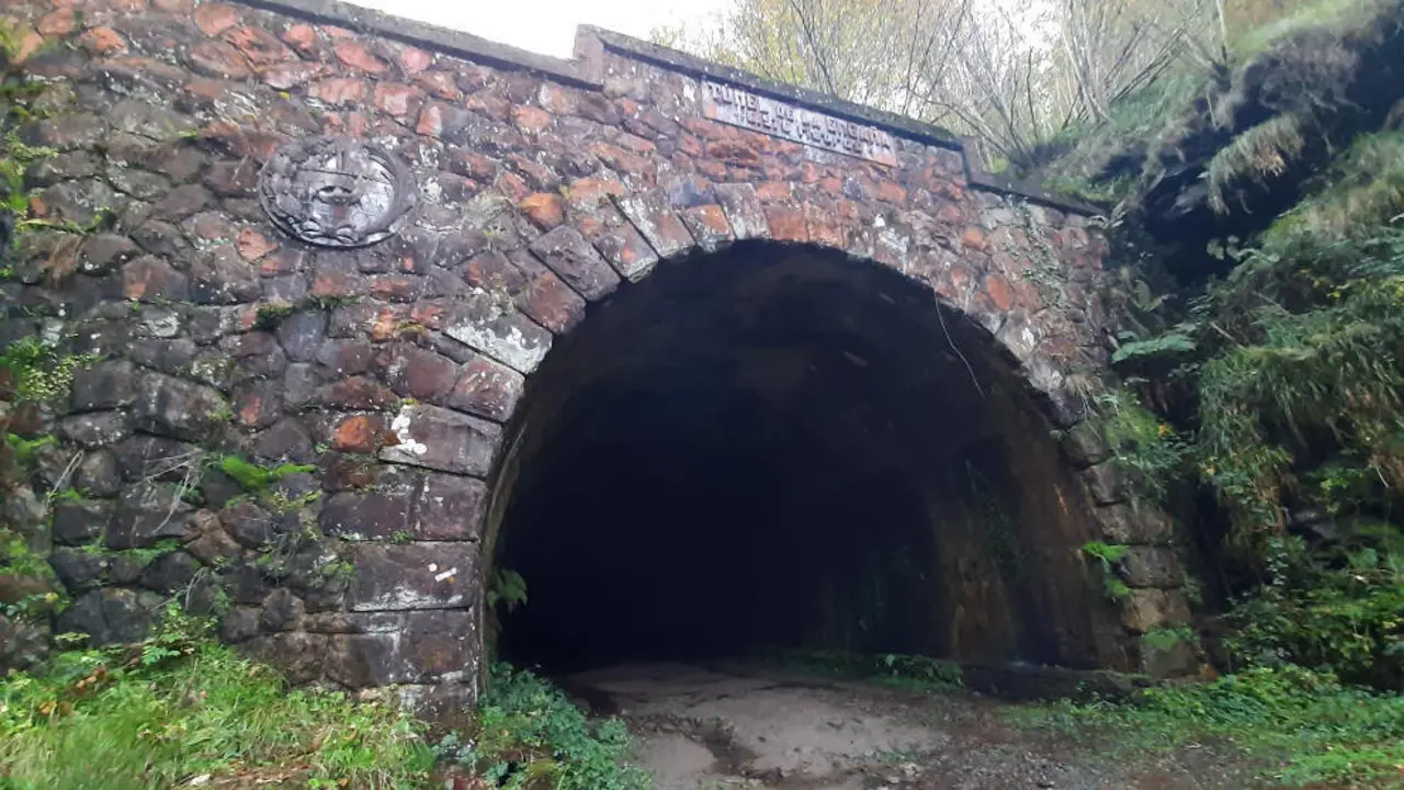 Tunel de La Engaña en Vega de Pas