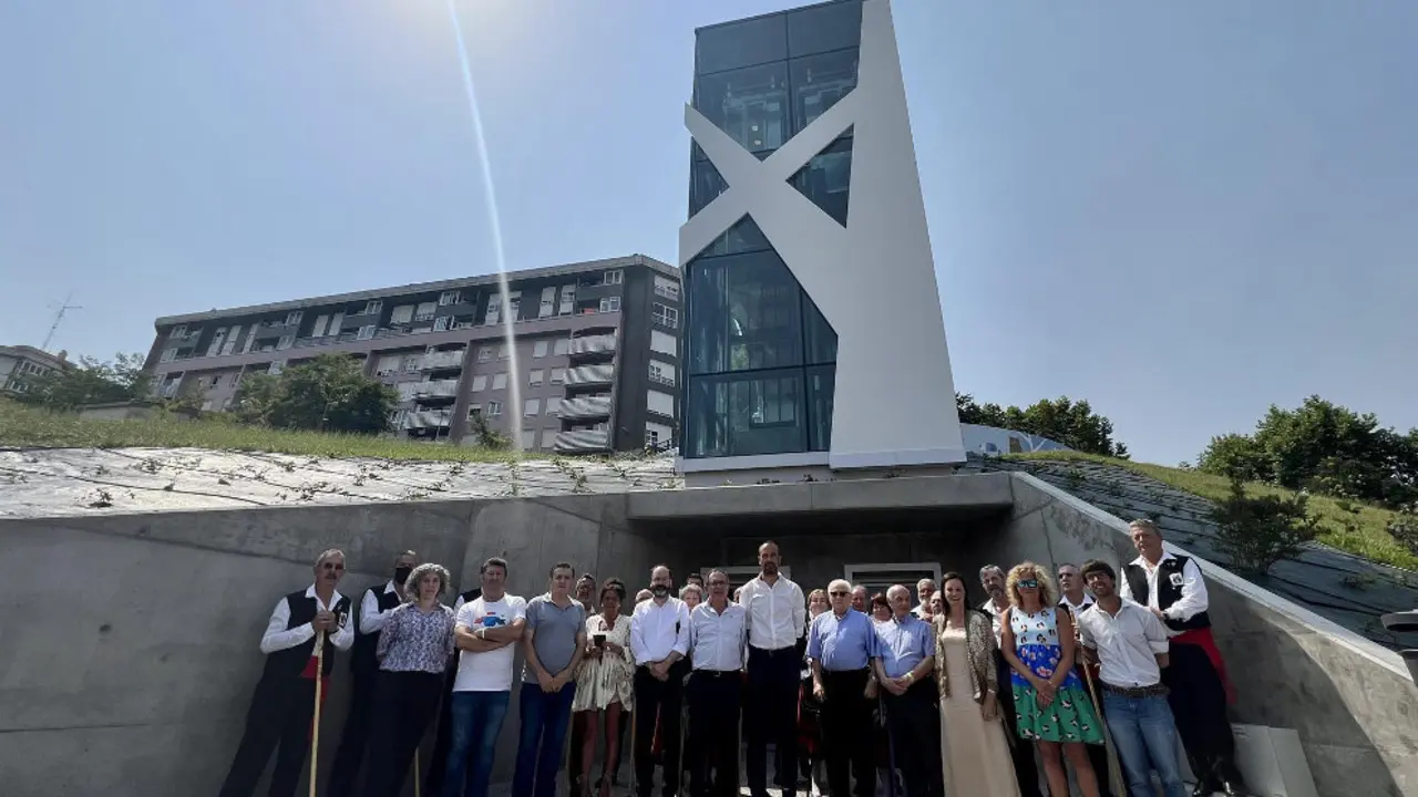 Inauguración del ascensor de Nueva Ciudad