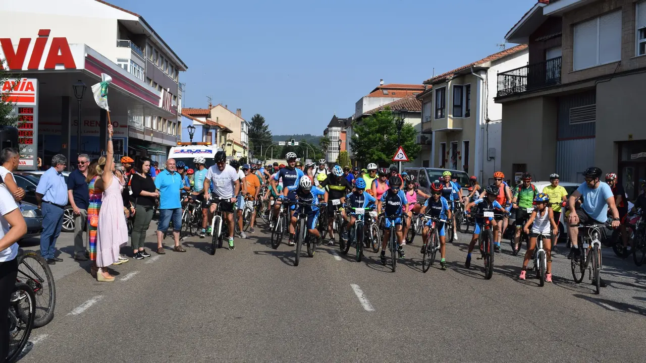 D&iacute;a de la Bicicleta en Pi&eacute;lagos