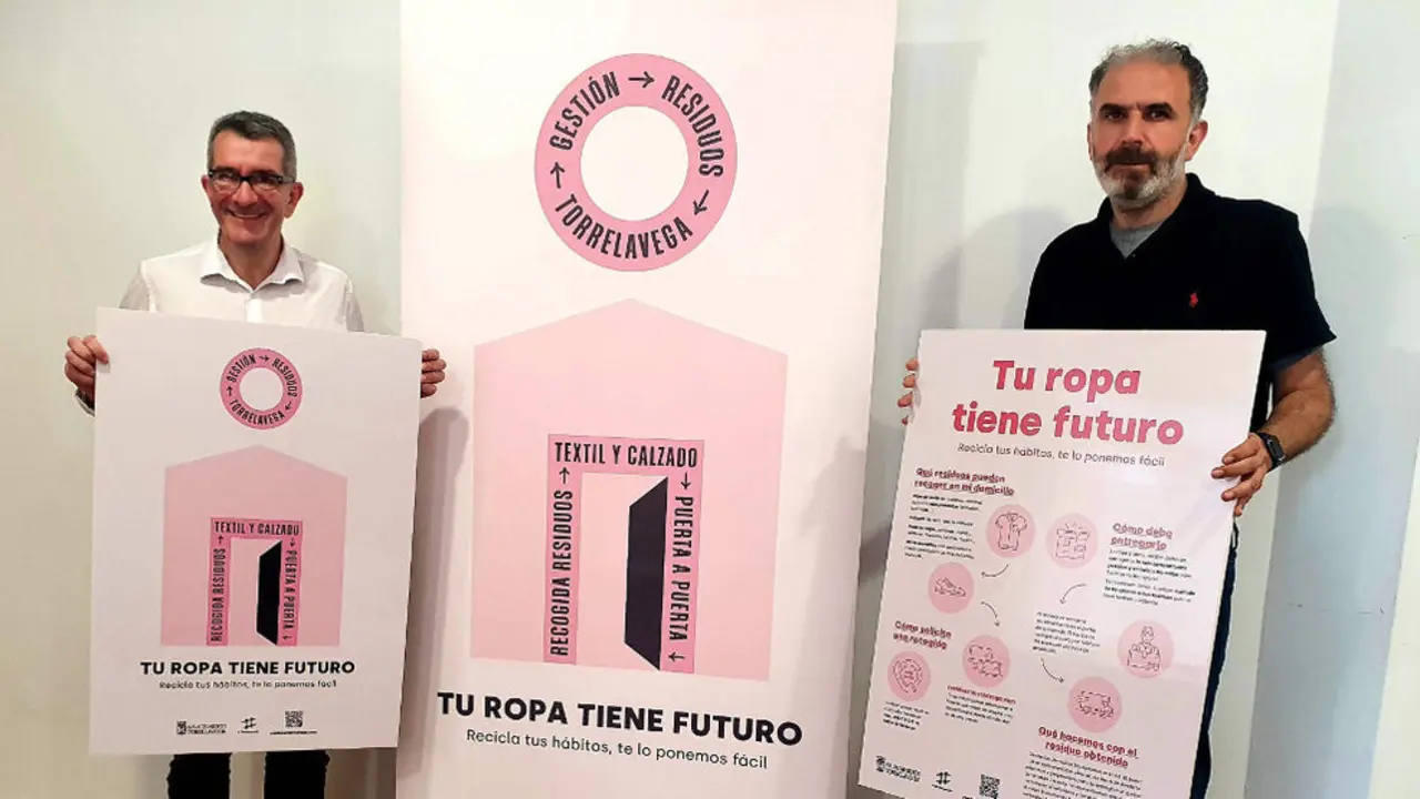 Presentación de la recogida textil 'puerta a puerta'