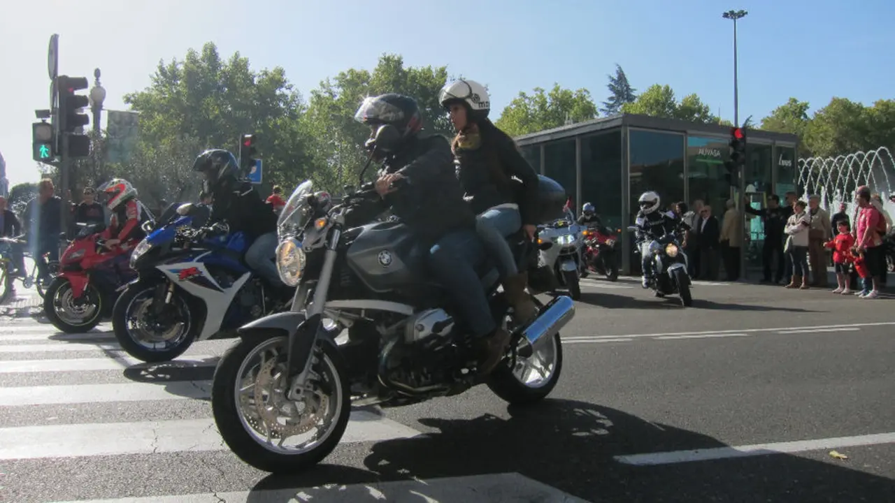 Seguirán organizados para la recogida de firmas, a las 11-00 horas de la mañana en la explanada de El Sardinero