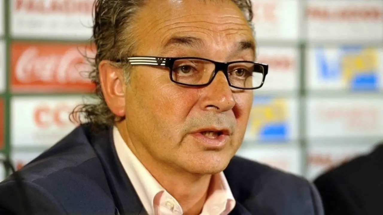 Ángel Lavín, Harry