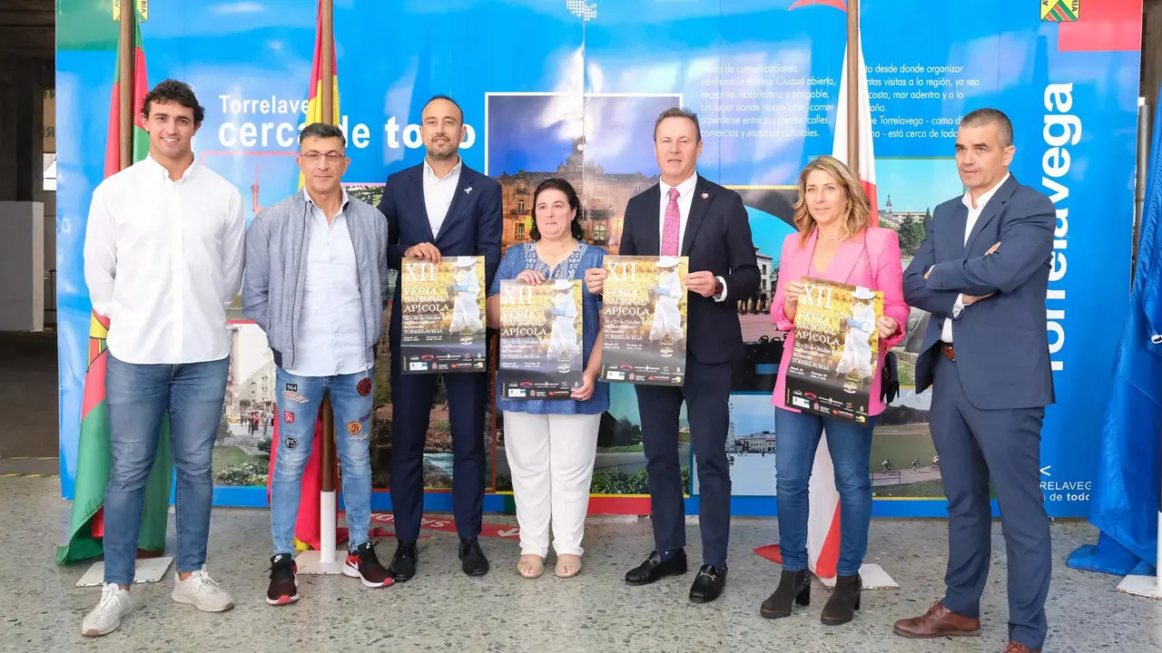 Presentación de la XII Feria Nacional Apícola de Cantabria