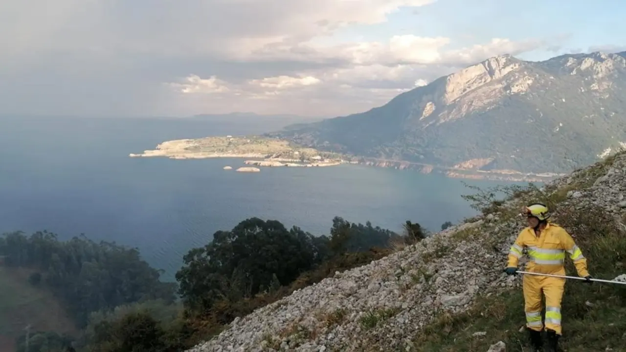 Incendio de Sonabia, en Castro Urdiales