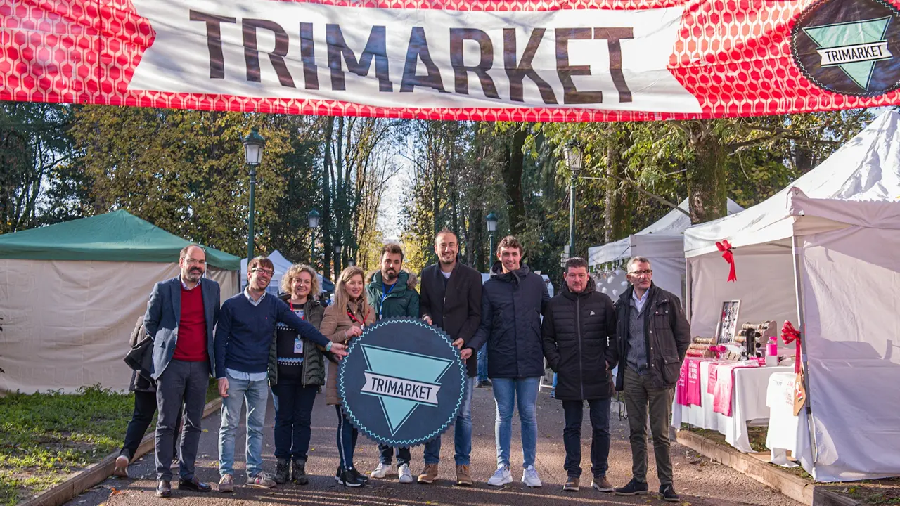 Inauguraci&oacute;n del Trimarket. Foto! Archivo