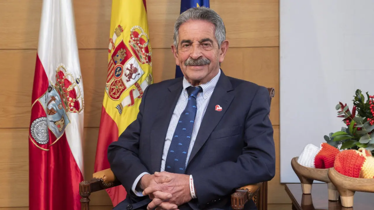Miguel Ángel Revilla en el discurso de Navidad