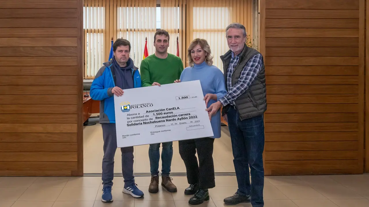 Polanco entrega a la asociaci&oacute;n CanELA la recaudaci&oacute;n de la marcha solidaria de Nochebuena