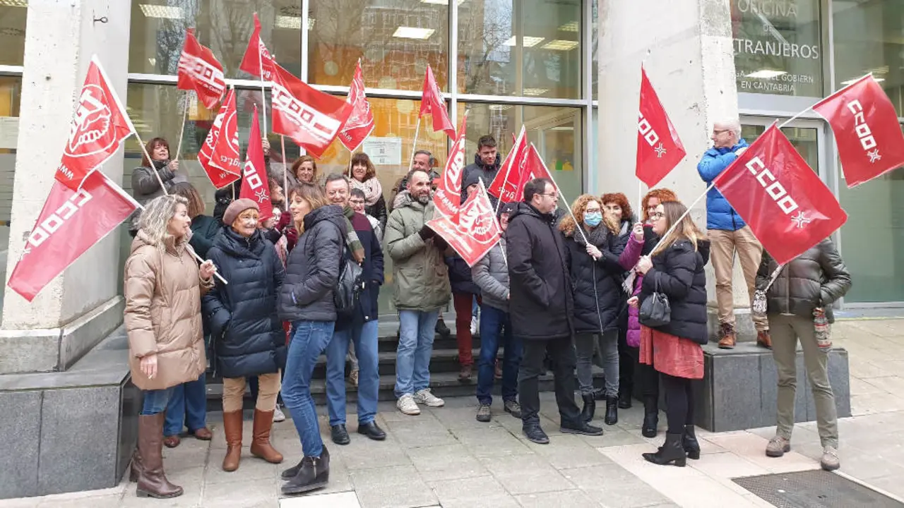Los inspectores de Trabajo se concentran en Santander para pedir más plantilla y mejoras salariales