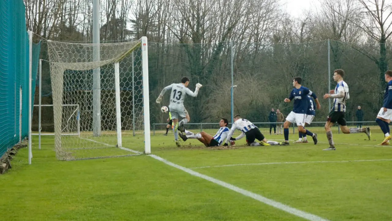 Imagen del partido en Requexón | Foto- Noe Montes González