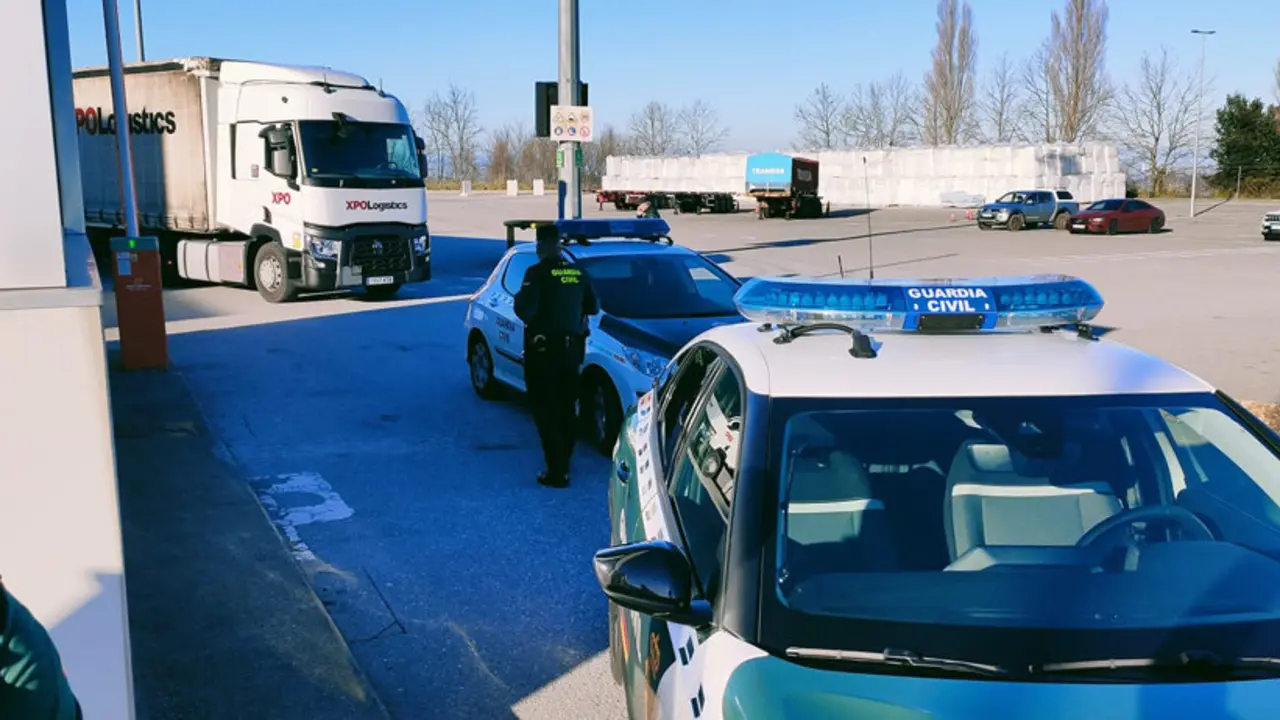  Imagen del camión en las instalaciones