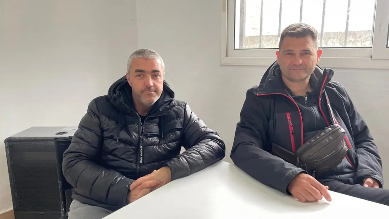 Luis Campo (izquierda) y Jesús Ceballos (derecha), trabajadores de Aspla