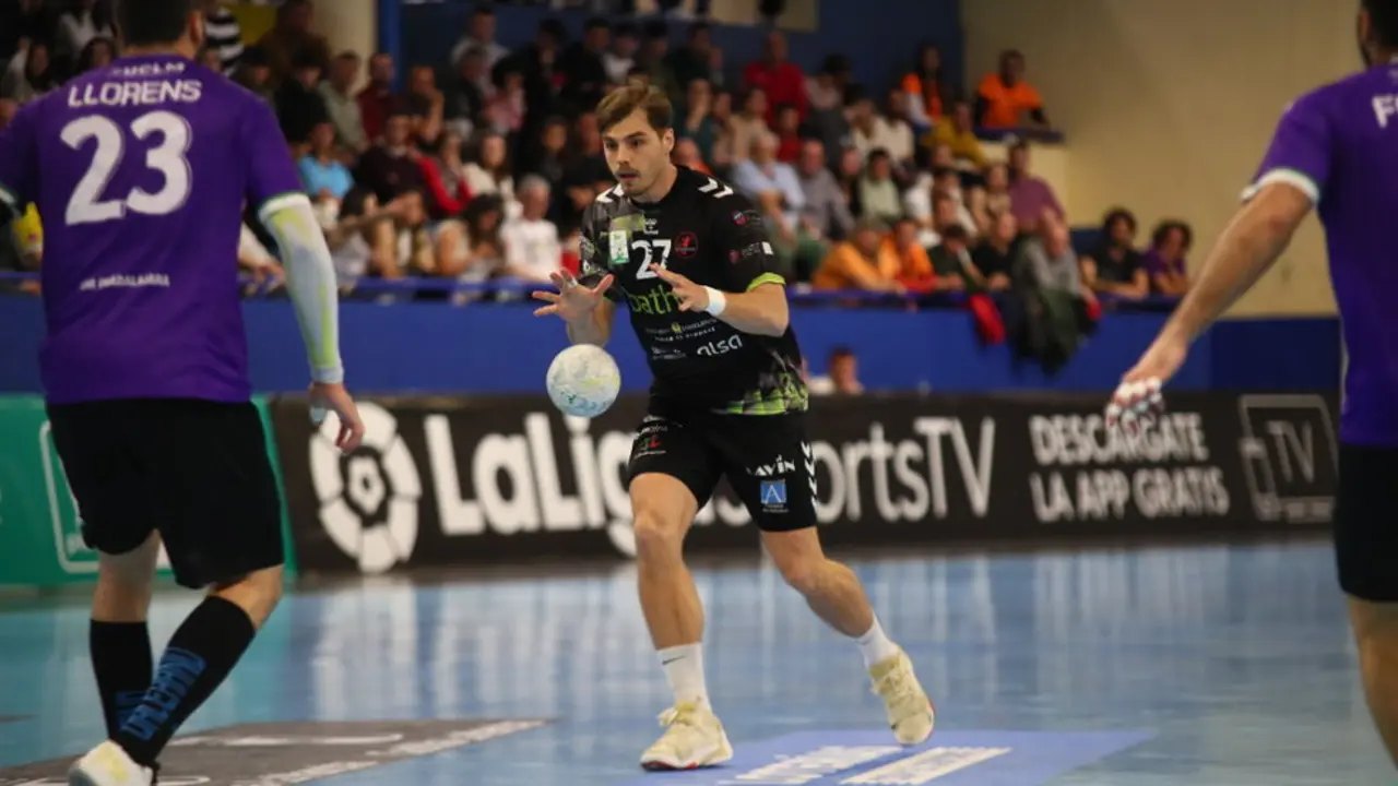 Fabrizio Casanova; jugador del Bathco BM Torrelavega | Foto- Santi Molina