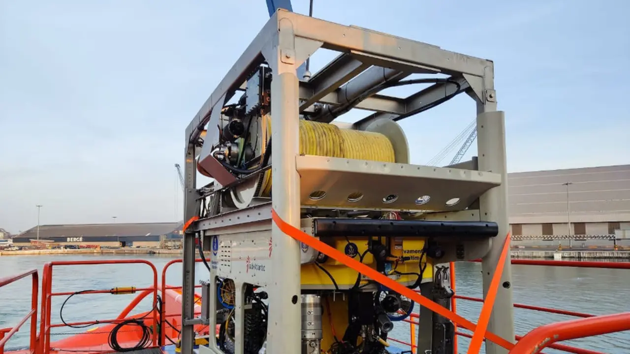 Robot Comanche de Salvamento Marítimo a bordo del buque Don Inda