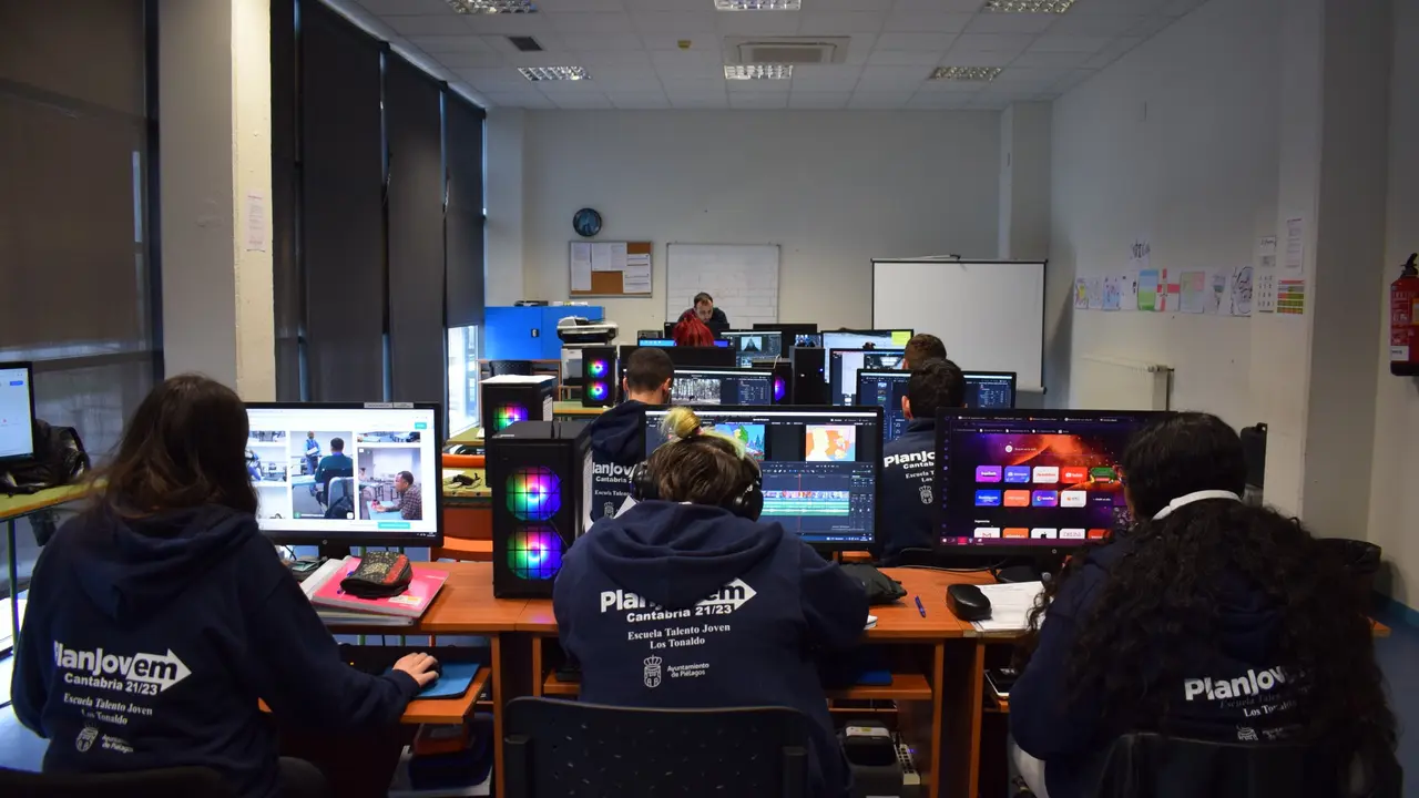 Curso de formaci&oacute;n en tratamiento de im&aacute;genes en Pi&eacute;lagos