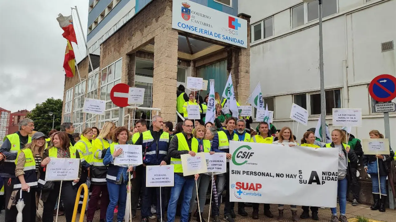 Manifestación de los trabajadores de los SUAP