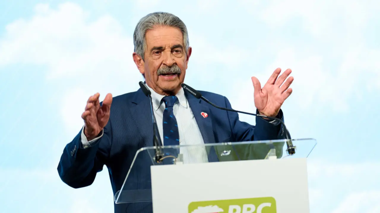 El secretario general del PRC y presidente de Cantabria, Miguel Ángel Revilla