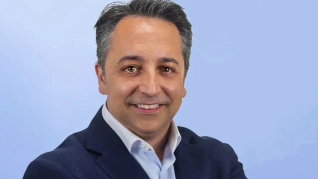 Carlos Alberto Caram&eacute;s