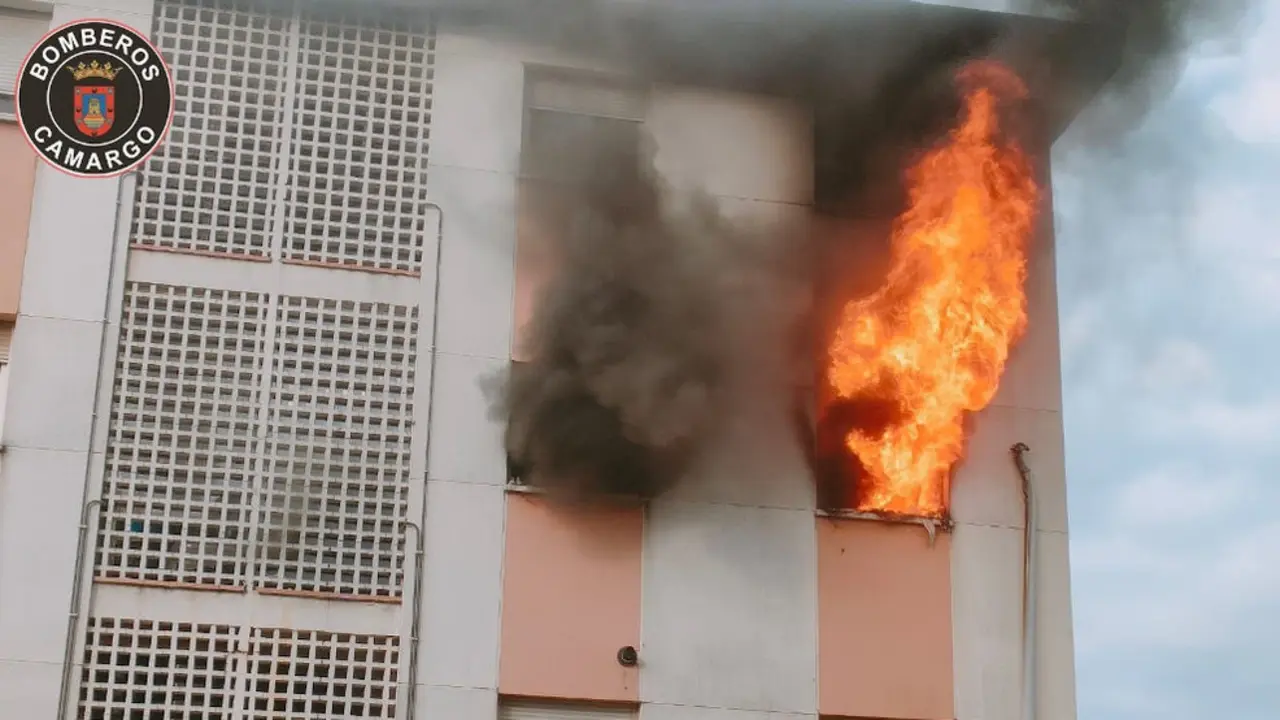 Incendio en una vivienda de Astillero
