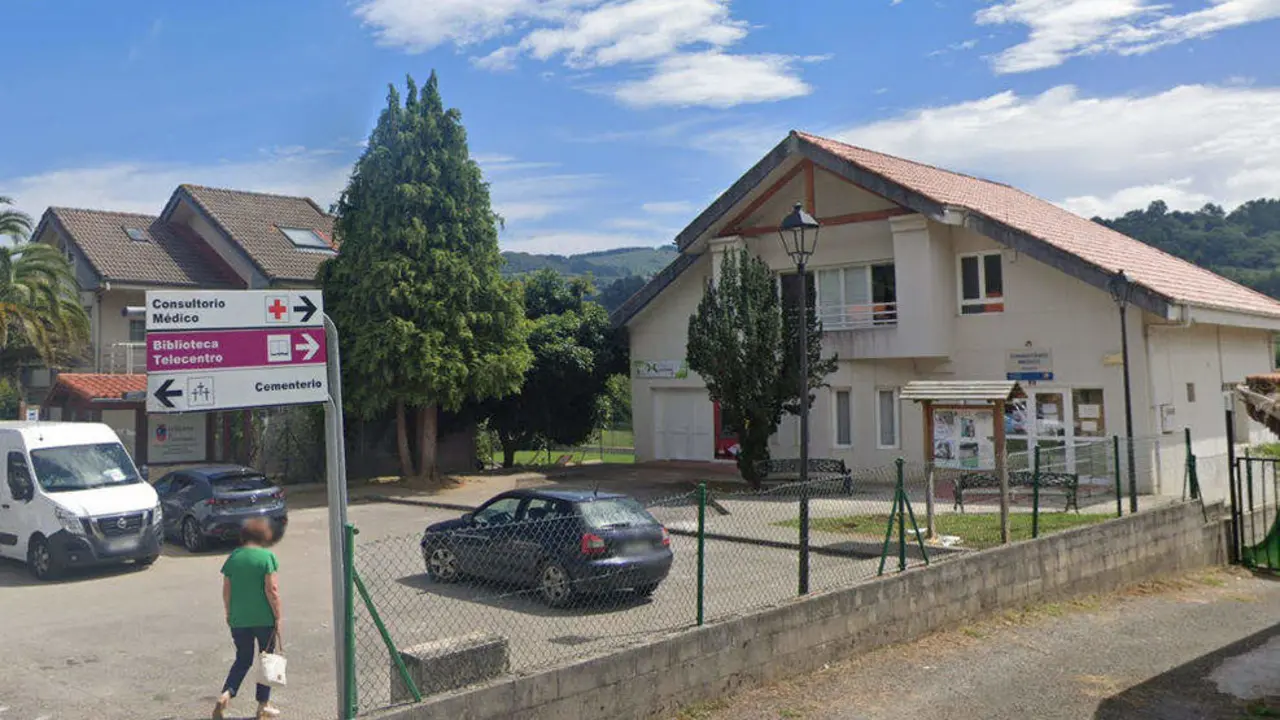 Consultorio m&eacute;dico de Rasines | Foto- Google Maps