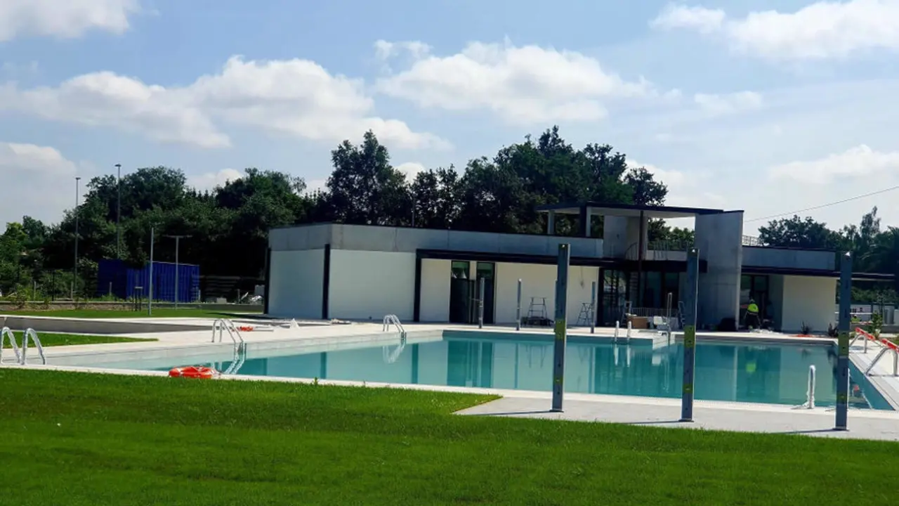 Piscinas de verano en Torrelavega