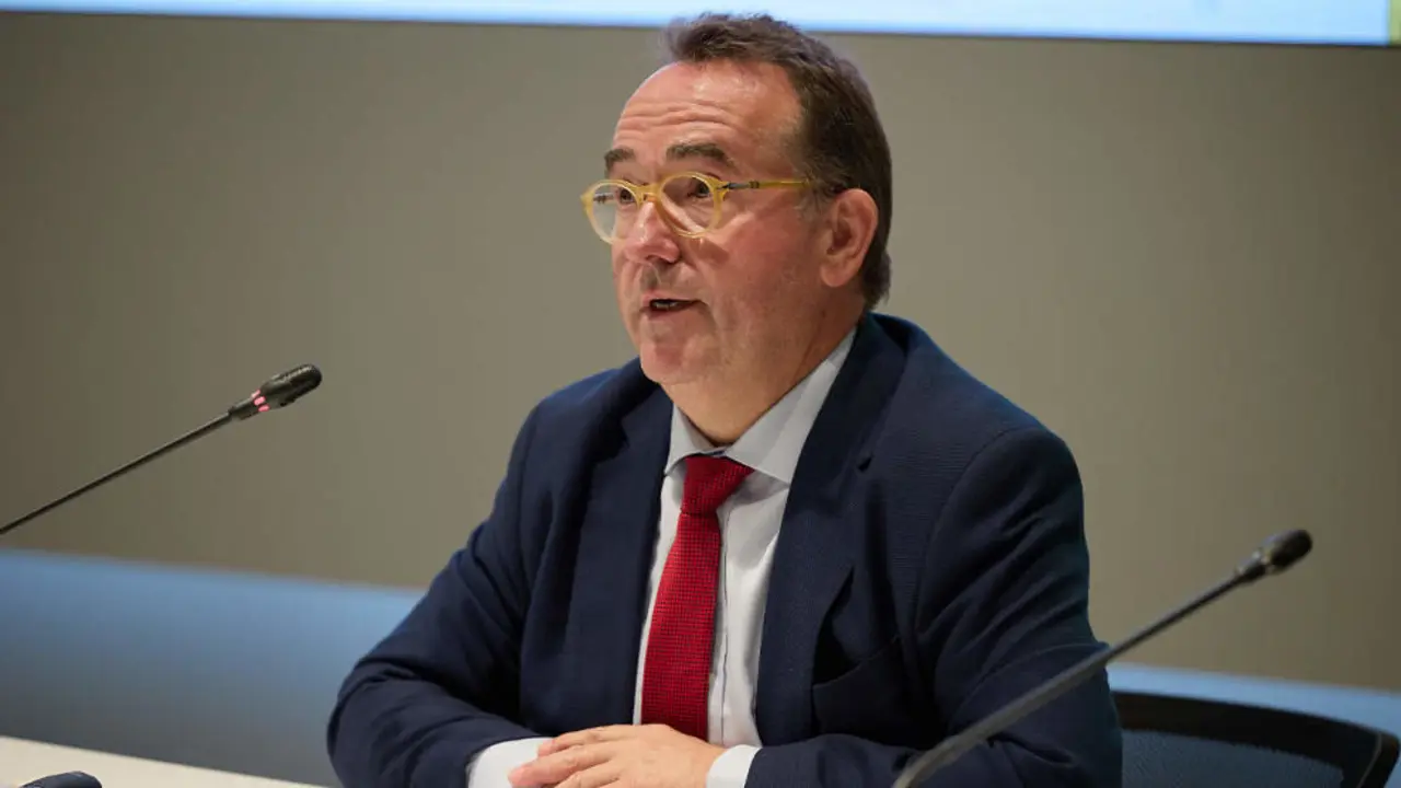 Jos&eacute; Luis Yzuel