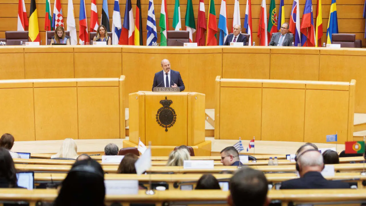 El presidente del Senado, Pedro Roll&aacute;n, clausura la reuni&oacute;n de presidentes de la COSAC en el Senado, a 18 de septiembre de 2023 | Foto de archivo