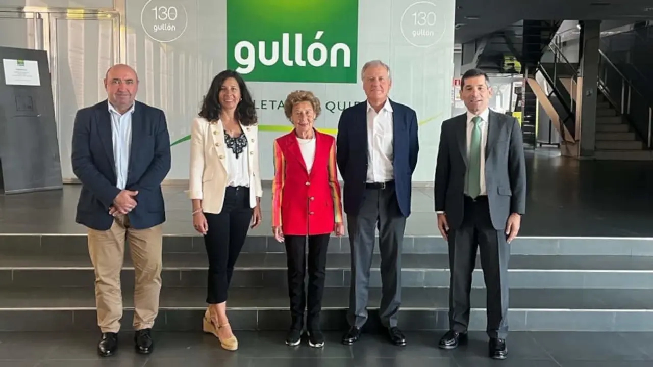 Visita institucional de Arasti a la f&aacute;brica de galletas Gull&oacute;n de Aguilar de Campoo