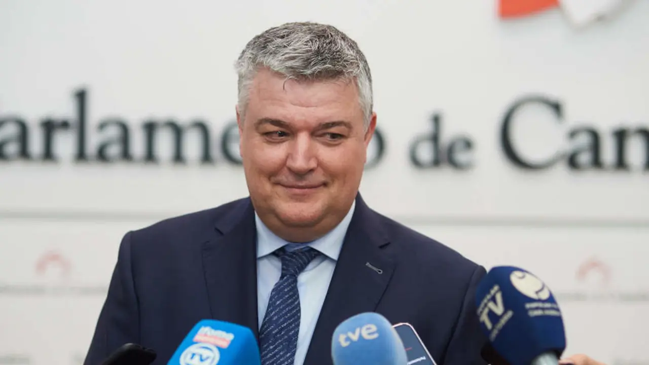 Luis &Aacute;ngel Ag&uuml;eros