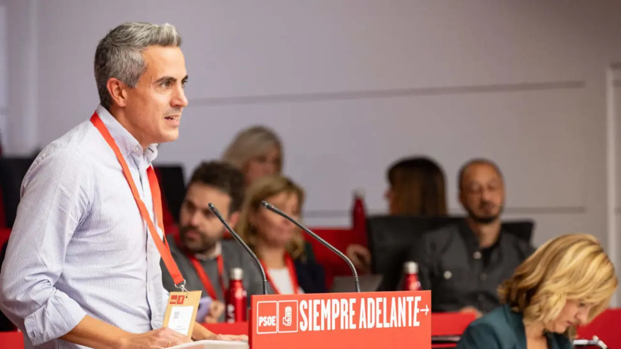 El secretario general del PSC-PSOE y portavoz parlamentario, Pablo Zuloaga, en el Comit&eacute; Federal del PSOE