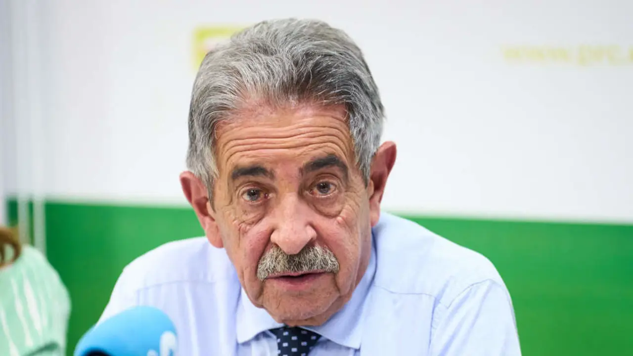 Miguel &aacute;ngel Revilla