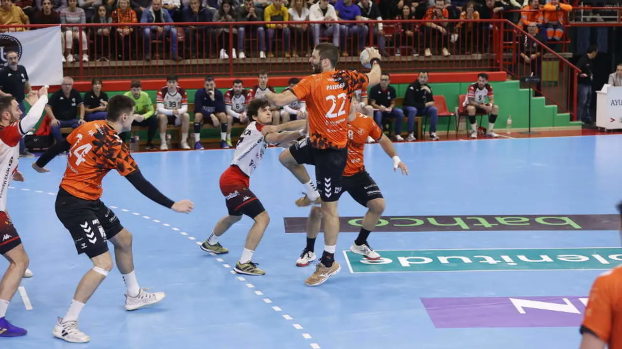 Pablo Paredes | Firma- BMTorrelavega