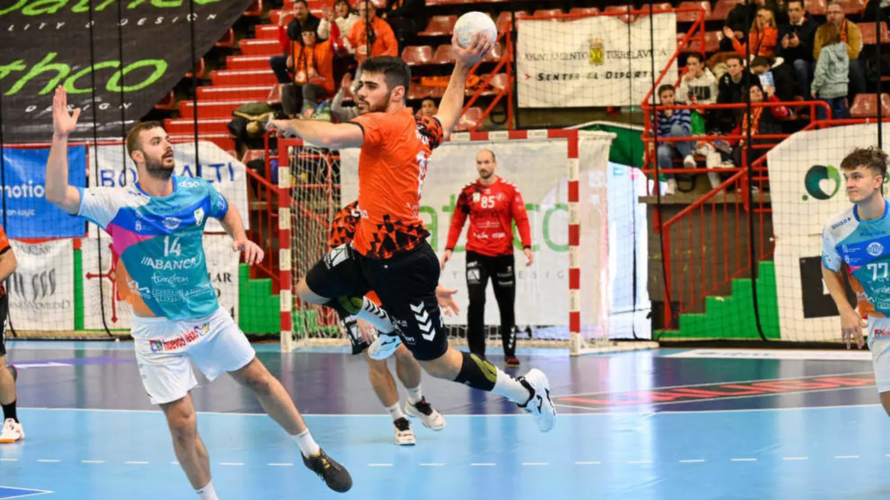 &Aacute;lex Rubi&oacute;, autor del tanto de la victoria | Foto- LA Trapero