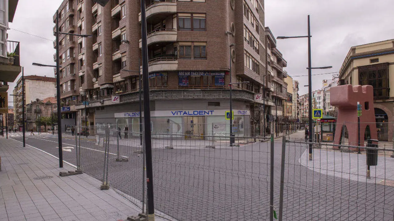 Calle Juli&aacute;n Ceballos