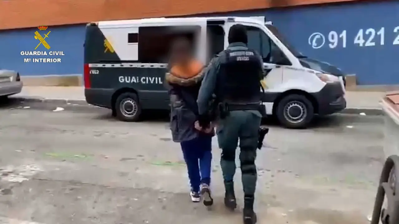Detenido un hombre que captaba y enga&ntilde;aba a ni&ntilde;os en redes sociales para generar contenido ped&oacute;filo