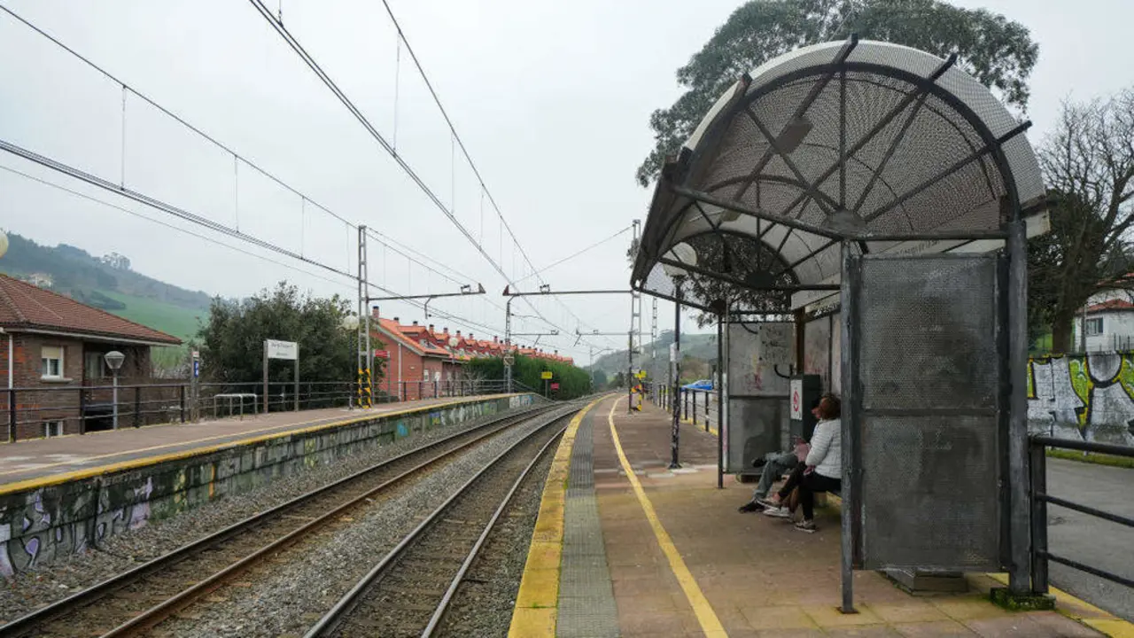 La estaci&oacute;n de tren de Boo de Pi&eacute;lagos