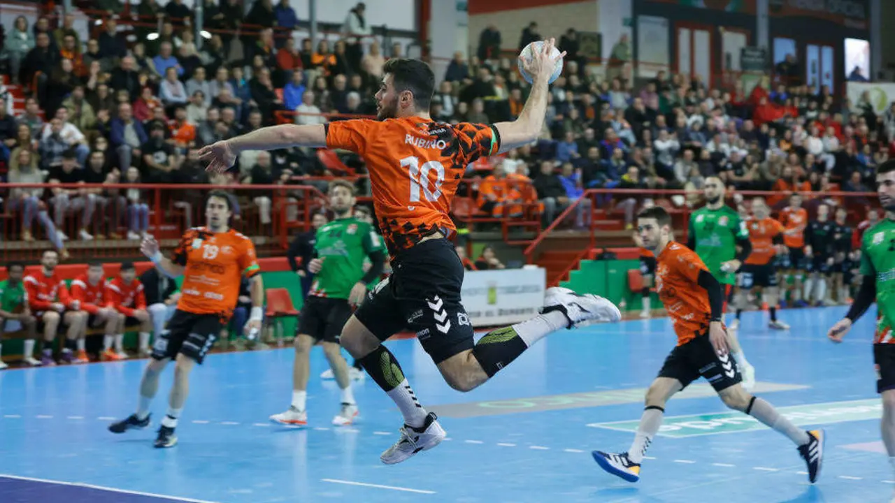 &Aacute;lex Rubi&ntilde;o | Foto- BM Torrelavega