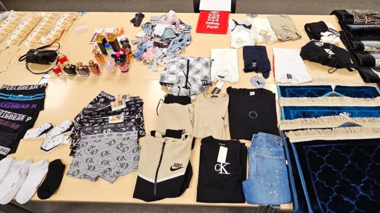 Parte de material robado por un grupo organizado dedicado a hurtos y recuperado por la Polic&iacute;a Foral.