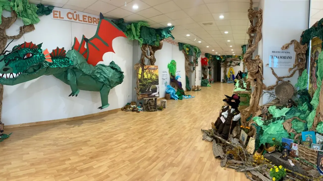 Exposici&oacute;n del Mes del Libro en la biblioteca de Suances