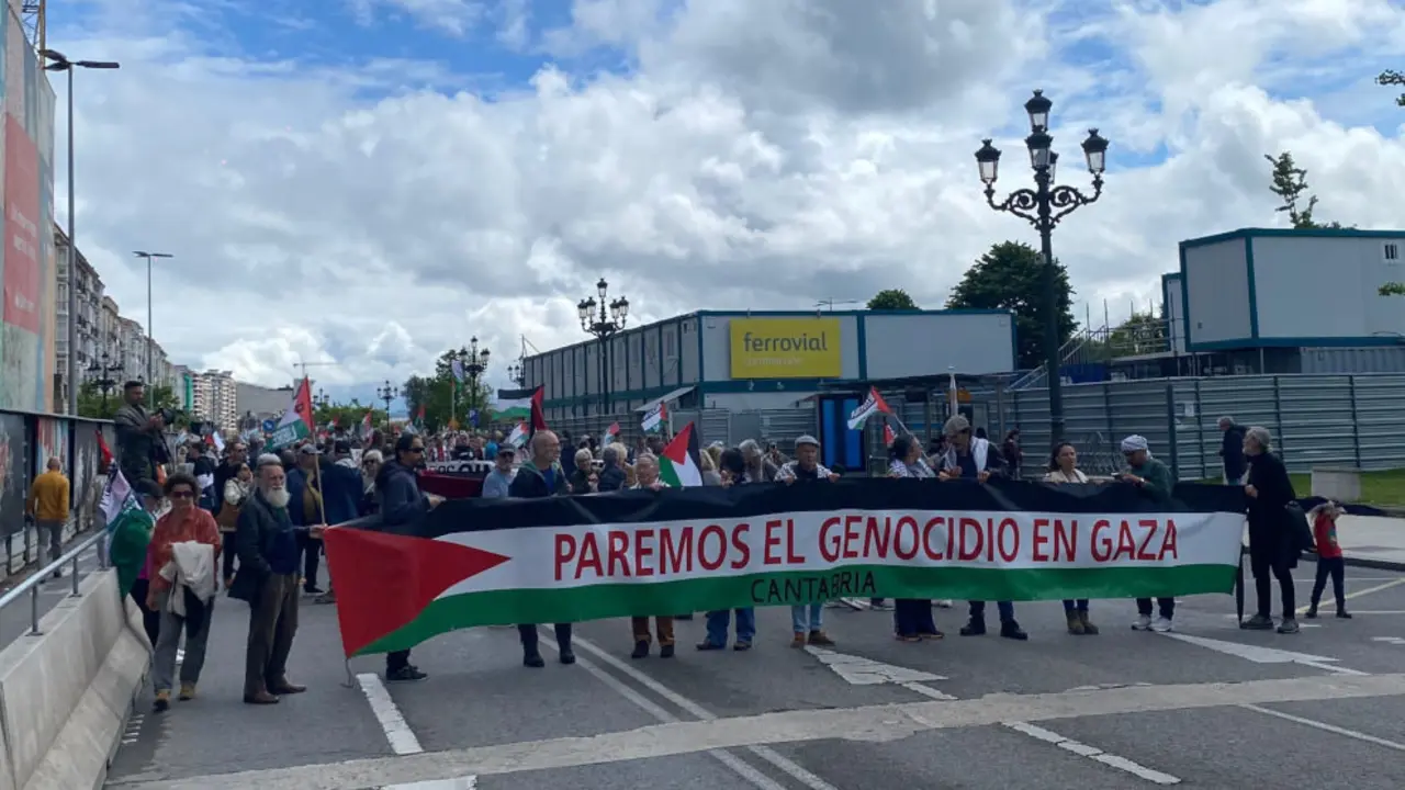 Manifestaci&oacute;n en Santander para exigir "el fin del genocidio" de Israel contra Palestina